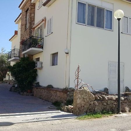 Casa Vacanza Giulia Budoni Exteriör bild