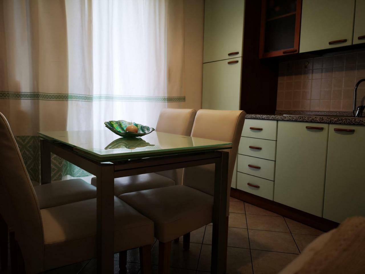 Casa Vacanza Giulia Budoni Exteriör bild