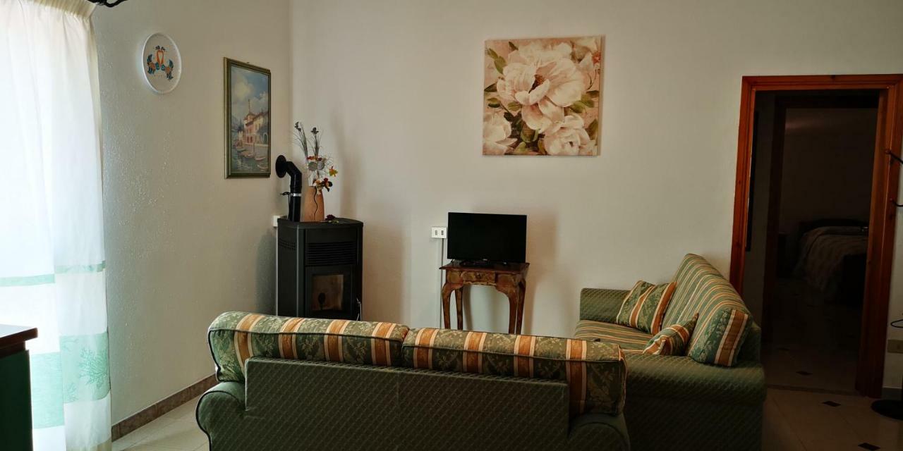 Casa Vacanza Giulia Budoni Exteriör bild